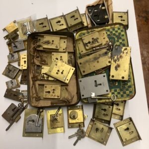Keys-plates